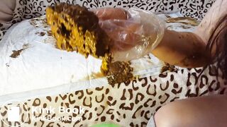 Fucking Her Shitty Ass With A Banana - Scat.World