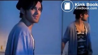 sexy london shitting