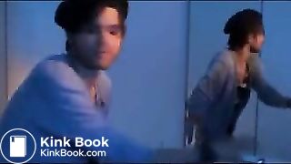 sexy london shitting