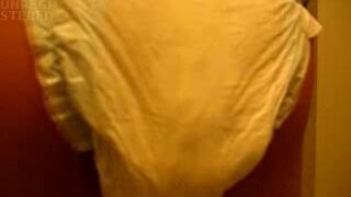 small diaper poop