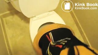 Amateur gal Poops vid 1
