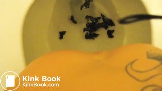 Amateur gal Poops vid 1