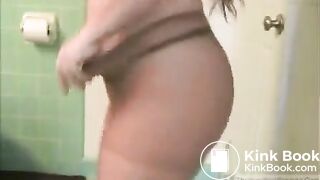 girl shitting in toilet comp