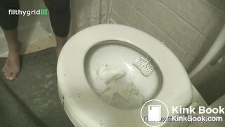 Girl Poop 11