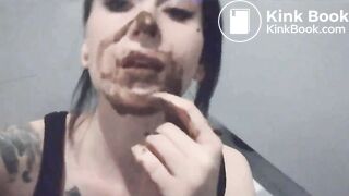 gorgeous Russian pooping - video 4