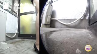 Japanese Girls Poop on Balcony 2/3