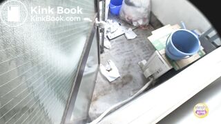 Japanese Girls Poop on Balcony 2/3