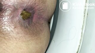 MORNING POOP TOILET - video 2