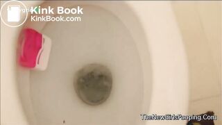 gorgeous brunette shitting and pissing