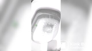 nice girl shits - video 2