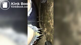 Shitting in park - video 2