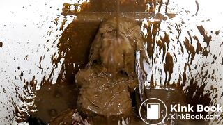 Scat Bath Doll: Mass Turd & Piss