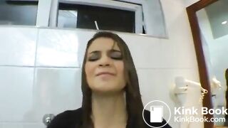 Girls Pooping - video 8