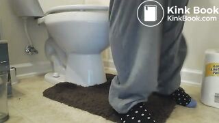 Sexy pooping - video 144