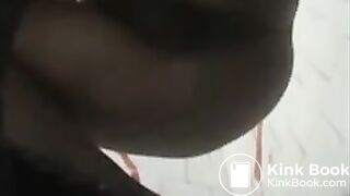 Pooping girls - video 3