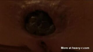 very close pooping footage