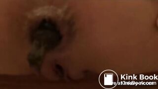 very close pooping footage