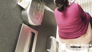 voyeur girls pooping