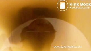 girl shitting in toilet - video 2