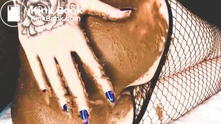 Scat smeared Ass