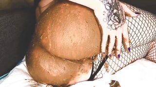 Scat smeared Ass