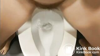 Pregnant shitting - video 2