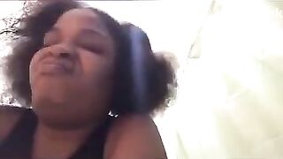 Black girl has the shits at work