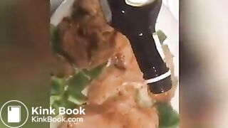 Black girl has the shits at work