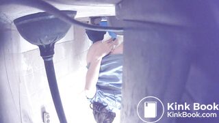 Korean girl taking shit in the toilet