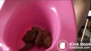 cut and sexy brunette shits