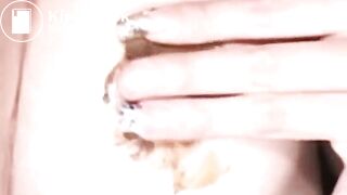 Japanese girl public scat face