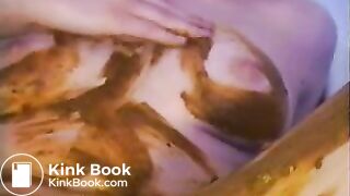 German Girl shitting & smearing