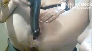 Milf scat dildo - video 3