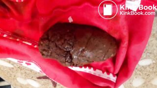 sexy blonde shits and pisses