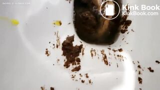 Blonde girl shit and chokes toilet.