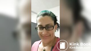 Video 037 Mature shitting