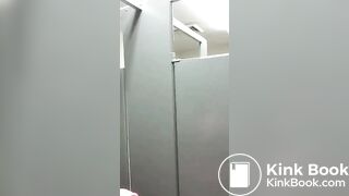 Video 037 Mature shitting