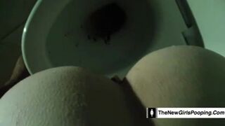 Pooping - video 175