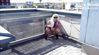 Milf Pooping in a parking lot