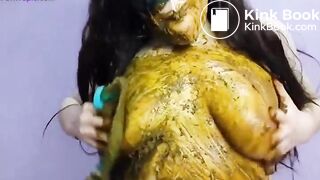 sexy naked Russian shitting - video 2