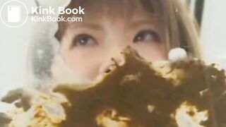 jap girl eating own shit