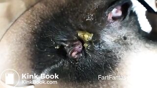 Beautiful ebony fart and scat