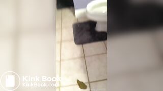 Ebony taking a sloppy wet soft poop