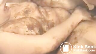 Pretty French girl Scat and piss porn