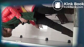Chinese woman diarrhea voyeur - video 1