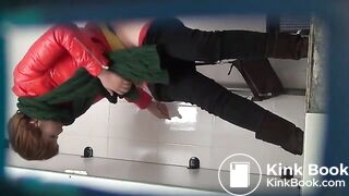 Chinese woman diarrhea voyeur - video 1