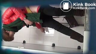 Chinese woman diarrhea voyeur - video 1