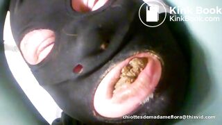 a nice feeding by mistress flora