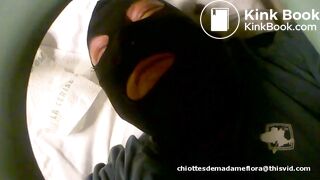 a nice feeding by mistress flora