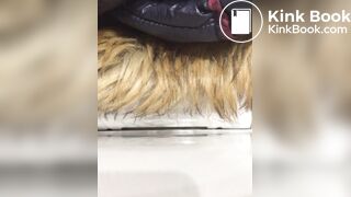 Loud poop on restaurant spycam